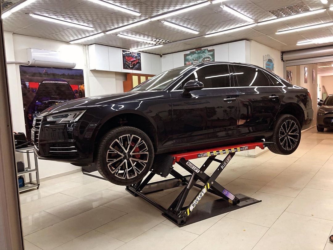 1 Meter Scissor Lift
